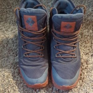 SOLD Columbia Men's Gray and Orange Snow Boots